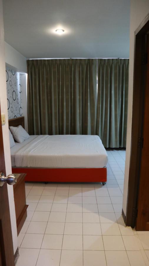Patong Triple P Hotel Exterior foto